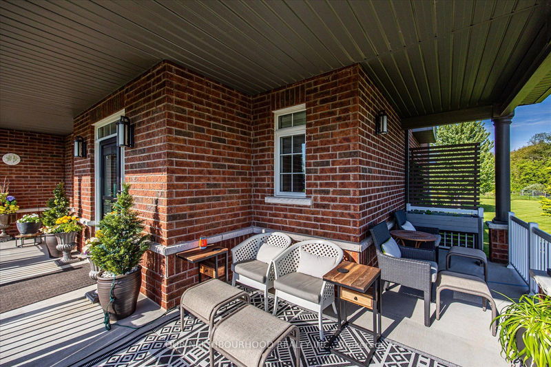 27 Charles Tilley Cres  Clarington, L0A 1J0 | Image 2