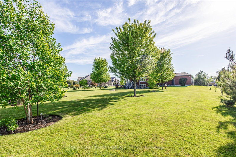 27 Charles Tilley Cres  Clarington, L0A 1J0 | Image 32