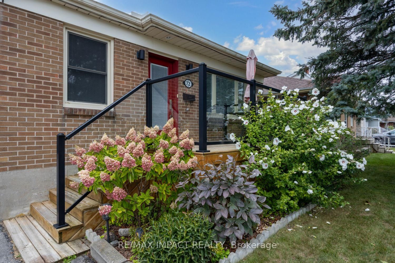 Listing photo 3