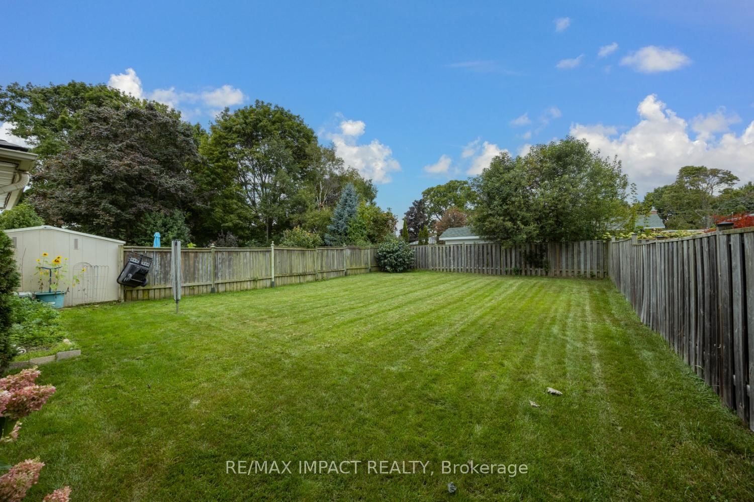 Listing Image 37