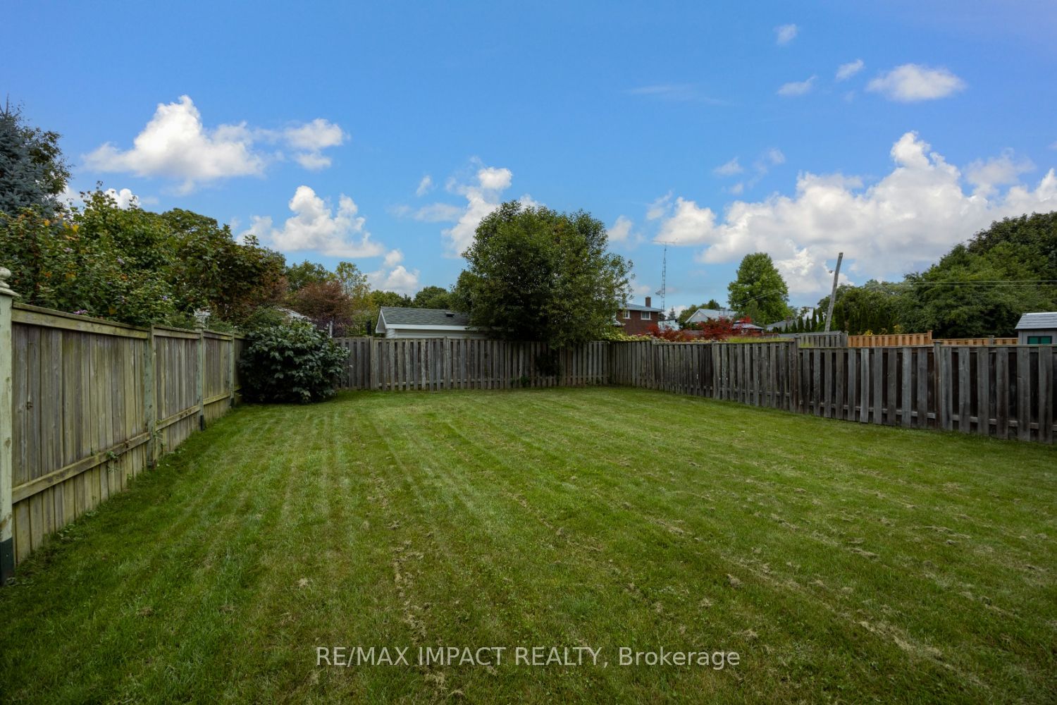 Listing Image 40