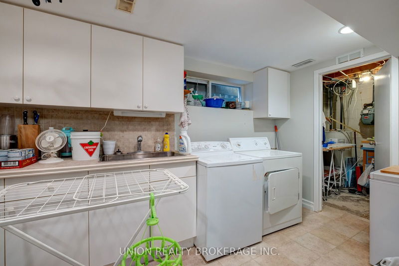 112 Toynbee Tr  Toronto, M1E 1G3 | Image 16