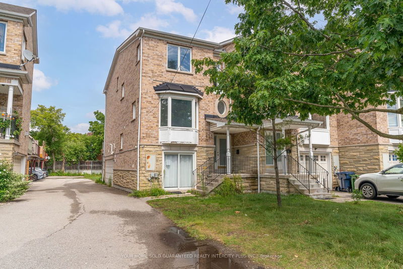 home for sale on 435 Meadowvale Road