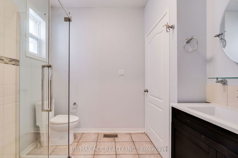 14 Castleford Dr  Toronto, M1T 3X5 | Image 39