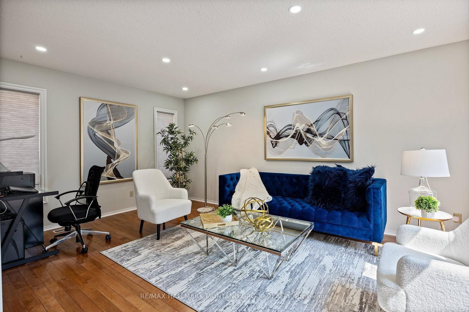 Listing Image 6