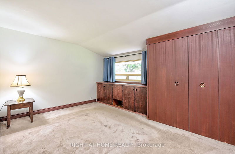 34 Oakley Blvd  Toronto, M1P 3P3 | Image 18