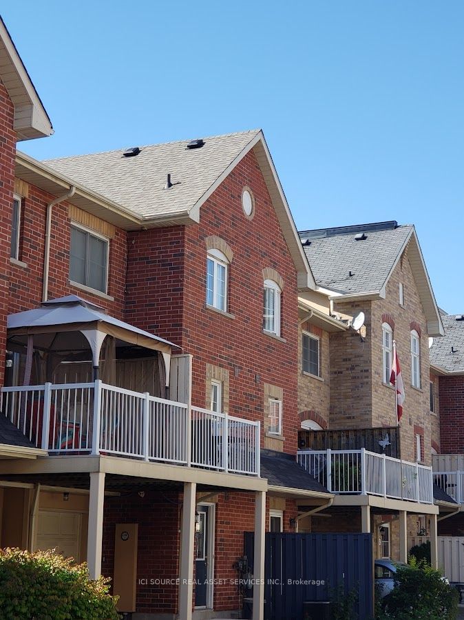 home for lease on 54-1775 Valley Farm Road