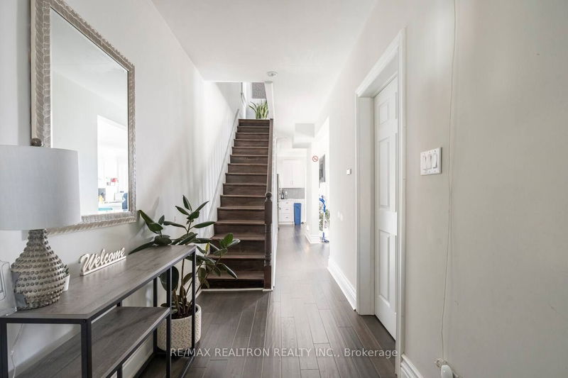 541 Eastern Ave  Toronto, M4M 1C8 | Image 5