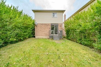 104 Shady Hollow Dr  Toronto, M1V 2L8 | Image 29