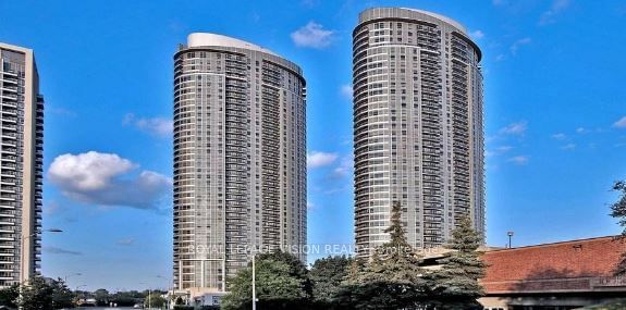 home for lease on 3708-125 Village Green Square