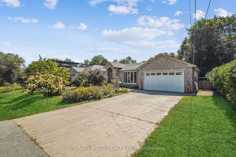 269 Davidson St  Pickering, L1V 2P9 | Image 2