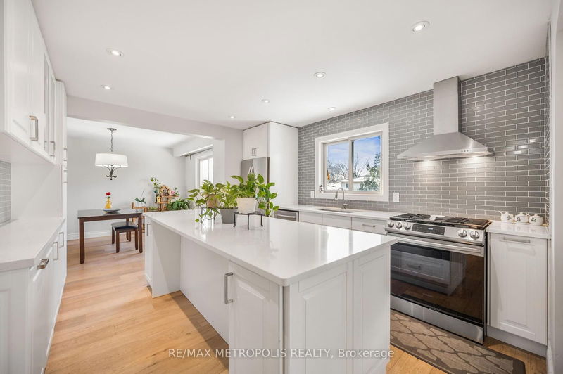 home for lease on UPPER-57 Calder Crescent