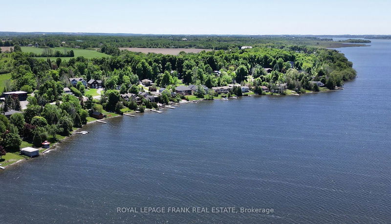 572 Fralicks Beach Rd  Scugog, L9L 1B6 | Image 2