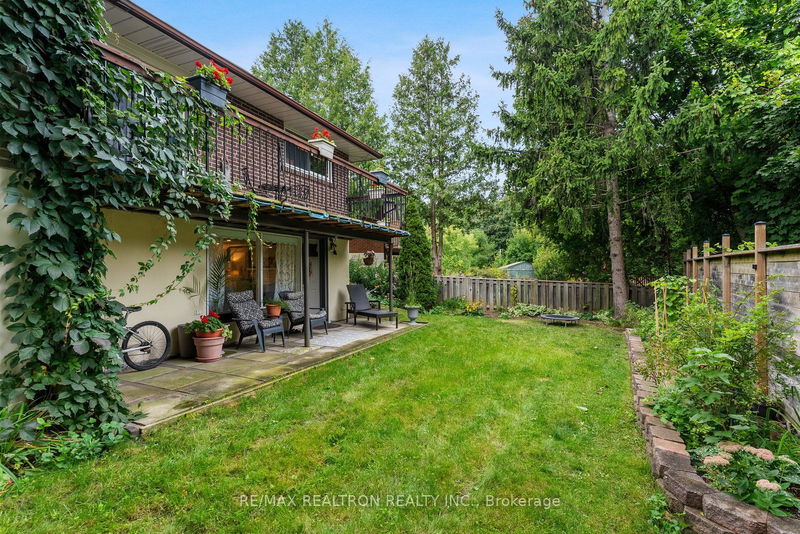 home for sale on 109 Thicketwood Drive