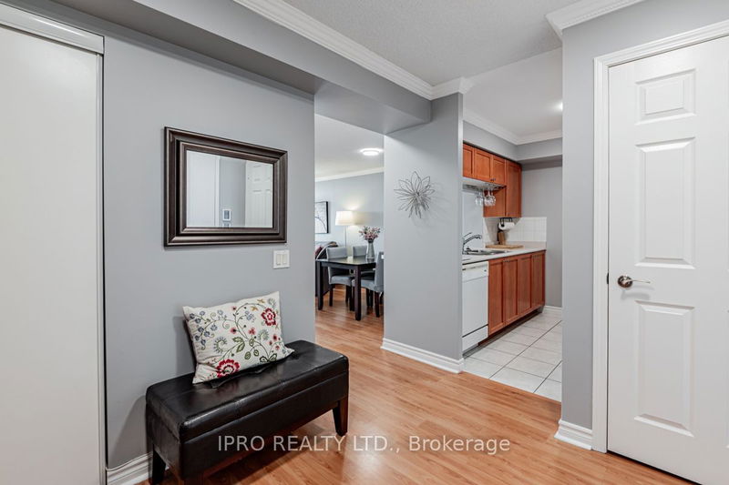  1224 - 18 Mondeo Dr  Toronto, M1P 5C8 | Image 5