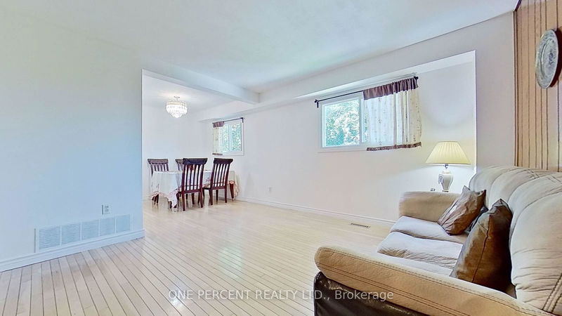 58 Muirlands Dr  Toronto, M1V 2B4 | Image 7