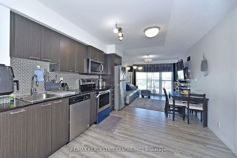  612 - 2150 Lawrence Ave  Toronto, M1R 3A7 | Image 16