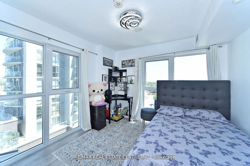  612 - 2150 Lawrence Ave  Toronto, M1R 3A7 | Image 28