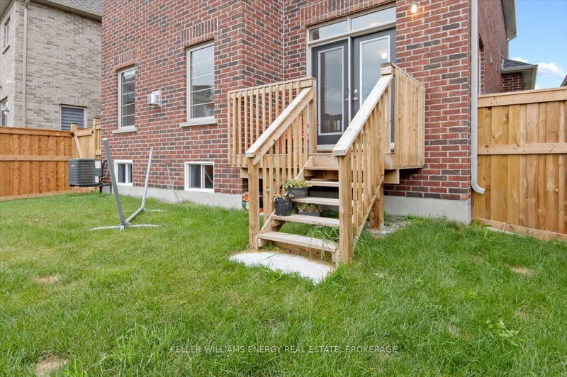 160 Rosswell Dr  Clarington, L1E 0A5 | Image 30