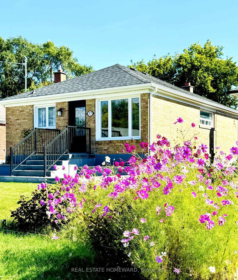 home for sale on 27 Tansley Avenue