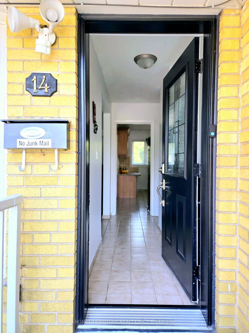 14 Pelmar Pl  Toronto, M1G 1G5 | Image 4