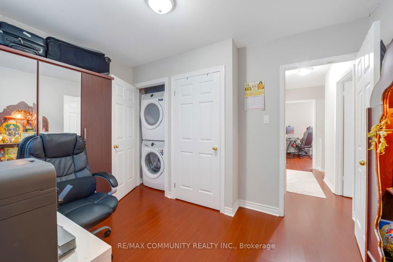 91 Tineta Cres  Toronto, M1S 2Y5 | Image 18