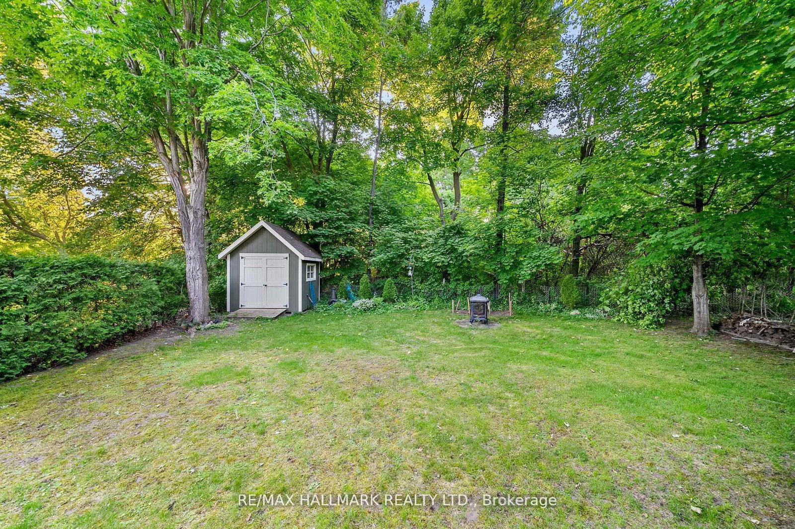 Listing Image 17