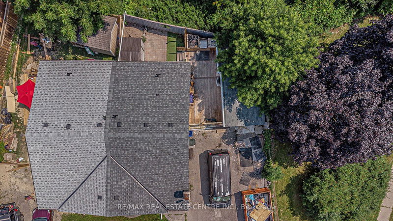 701 Cricklewood Dr  Oshawa, L1K 1R5 | Image 35