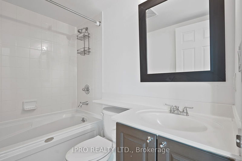  PH208 - 11 Lee Centre Dr  Toronto, M1H 3J5 | Image 23