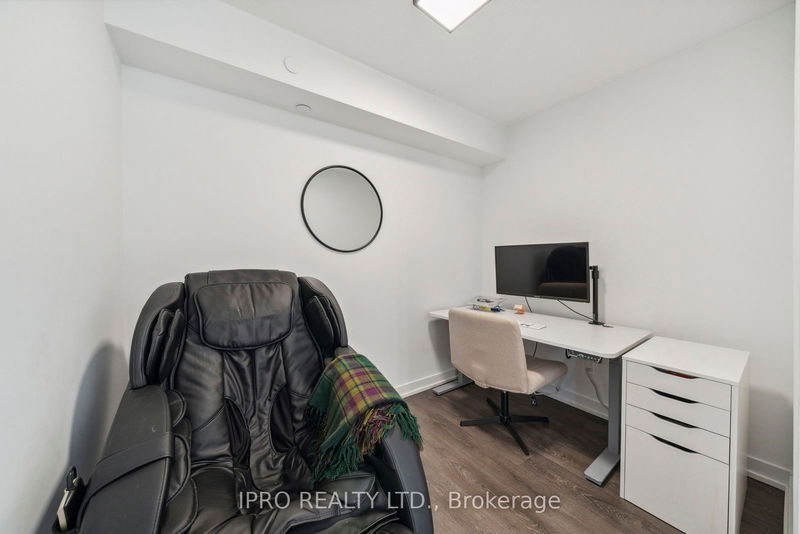  513 - 8 Trent Ave  Toronto, M4C 0A6 | Image 14