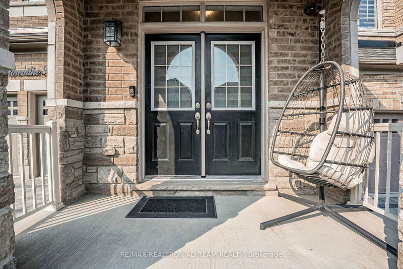 2407 Florentine Pl  Pickering, L1X 0H1 | Image 3