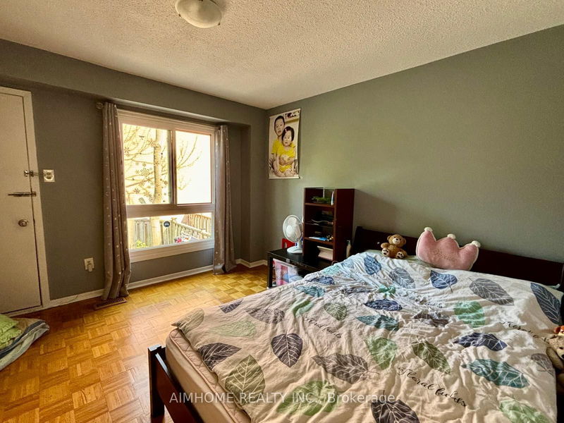  215 - 275 Broadview Ave  Toronto, M4M 3H5 | Image 6