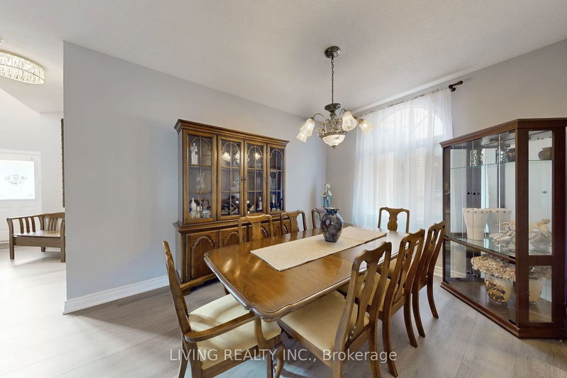 478 Summerpark Cres  Pickering, L1V 7A8 | Image 8