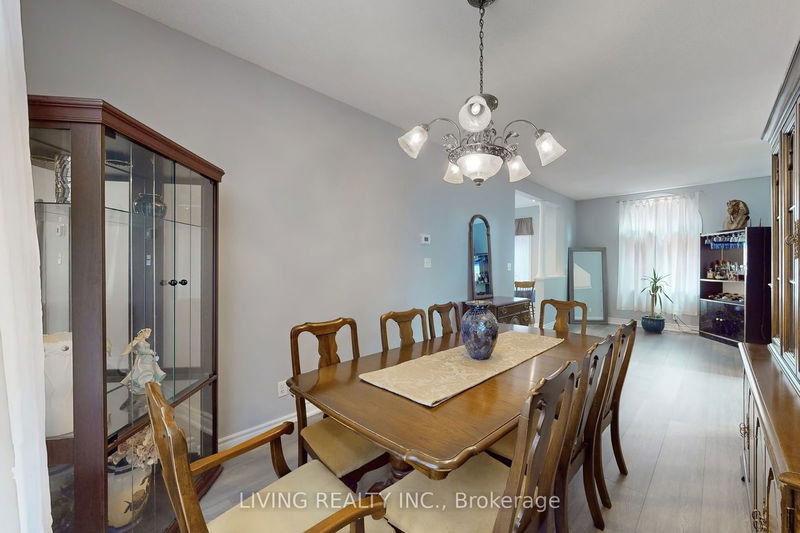 478 Summerpark Cres  Pickering, L1V 7A8 | Image 9