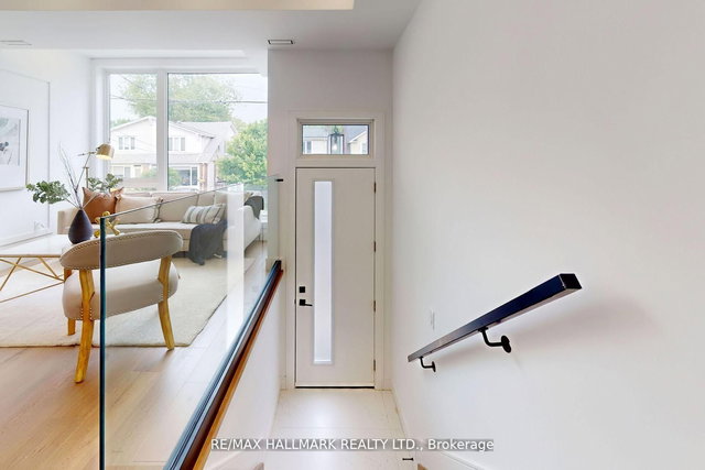 252B Monarch Park Avenue