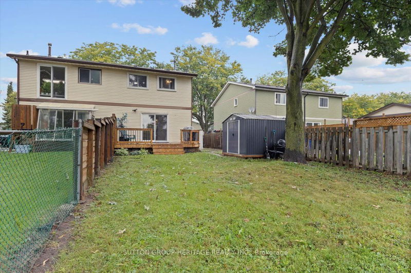 863 Derry Crt  Oshawa, L1J 6X8 | Image 19