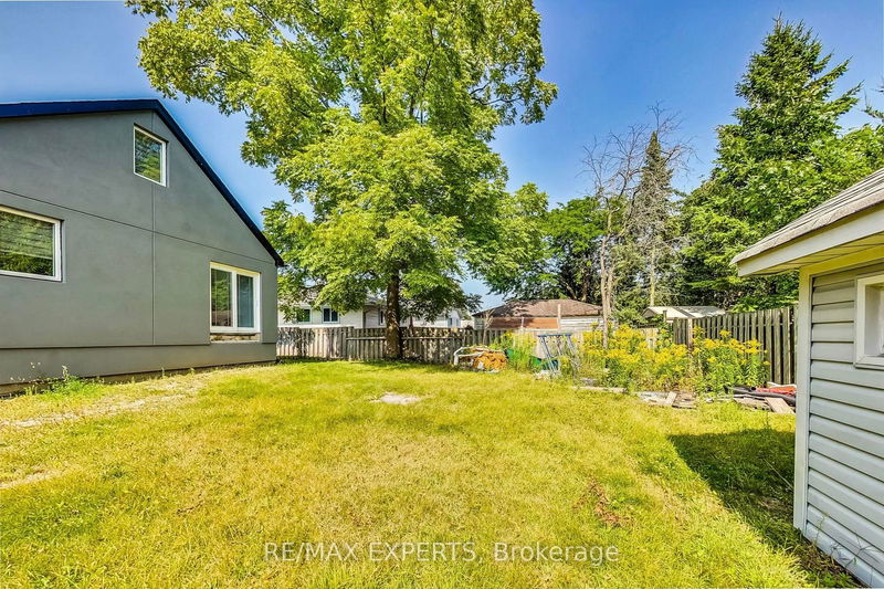 741 Hillview Cres  Pickering, L1W 2R9 | Image 36