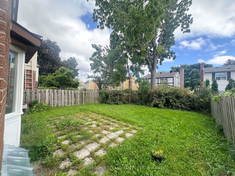 37 Fawndale Cres  Toronto, M1W 2X3 | Image 23