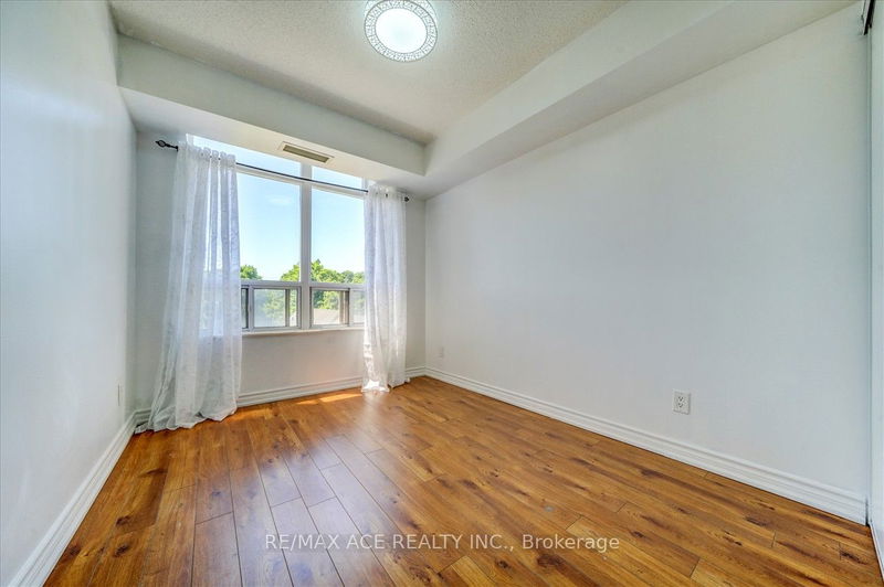  514 - 3650 Kingston Rd  Toronto, M1M 3X9 | Image 17