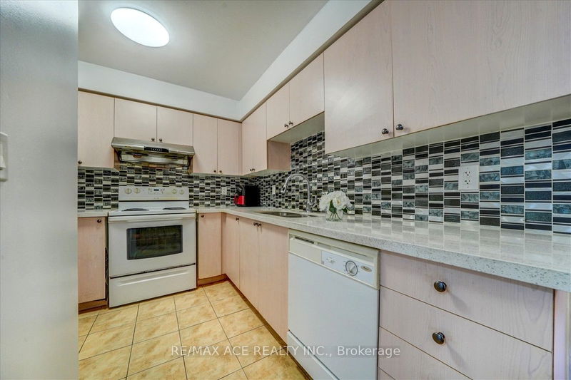  514 - 3650 Kingston Rd  Toronto, M1M 3X9 | Image 5