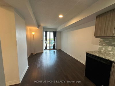 Unit 501 — 30 Meadowglen Pl, Toronto - Woburn image-0-4