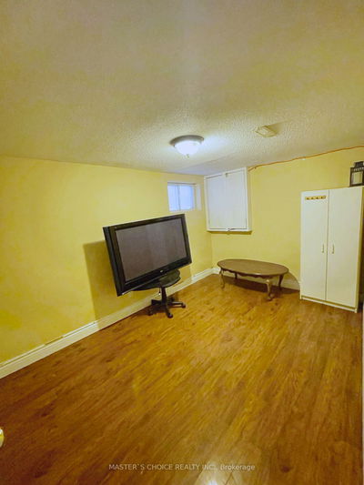 Unit Lower — 885 Gerrard St, Toronto - South Riverdale image-0-3