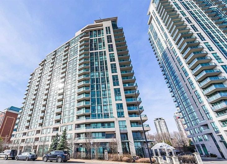 home for lease on 2003-68 Grangeway Avenue