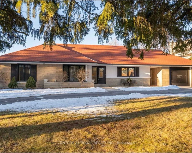 home for lease on 94 Alexandra Street
