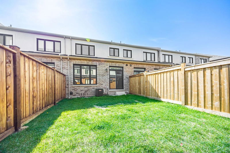 133 Laing Dr  Whitby, L1P 0N5 | Image 31