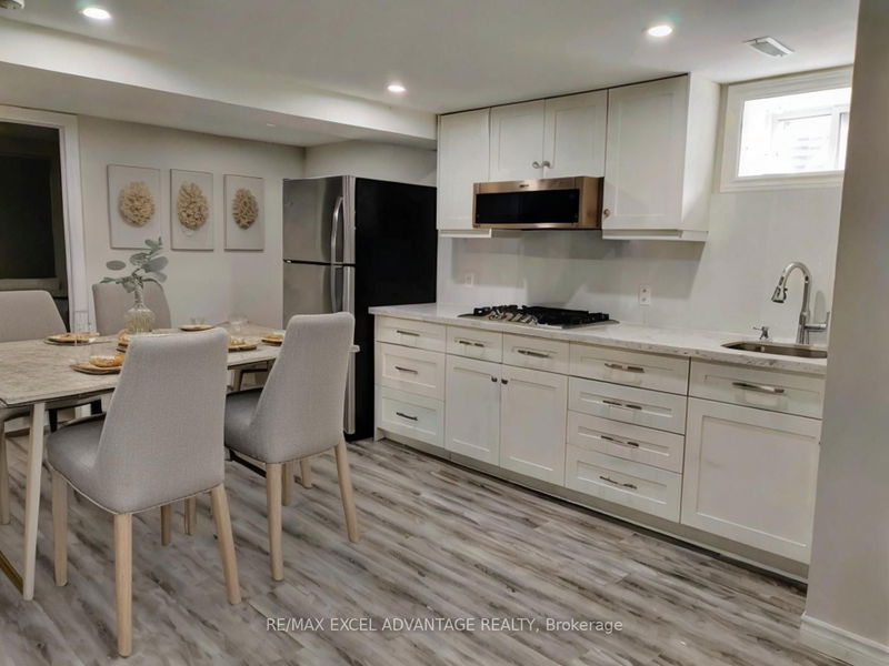 home for lease on 1-7 Lofthouse Square