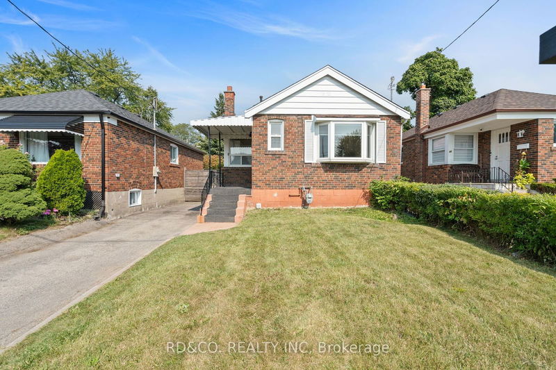 home for sale on 42 Tiago Avenue