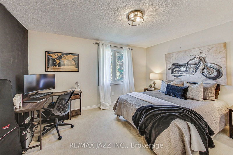 81 Blackcreek Tr  Clarington, L1E 1J7 | Image 25