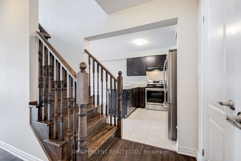 1086 Silk St  Pickering, L1X 0E8 | Image 22