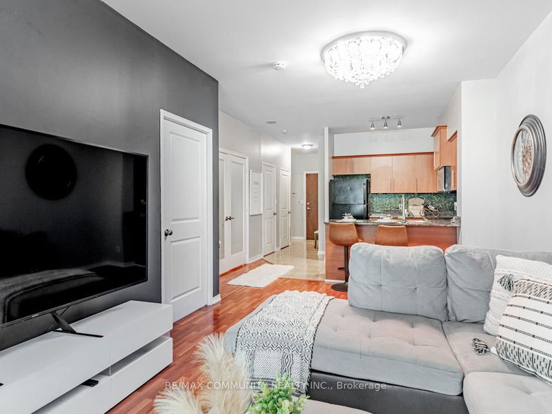  A - 8 Rosebank Dr  Toronto, M1B 5Z3 | Image 14